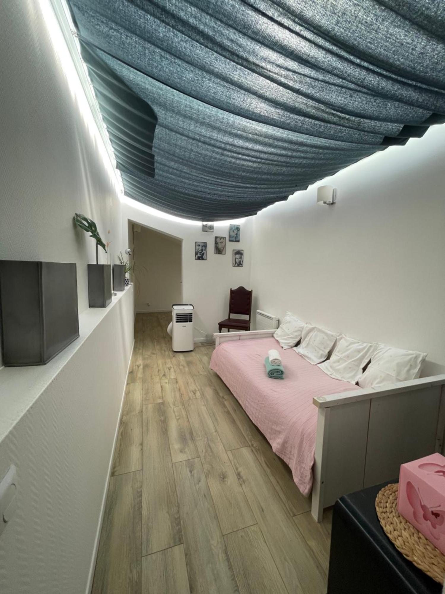 Appartement Paris-Orly Aeroport Esterno foto